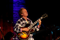 Lee Ritenour (Pink Floyd, Yellowjackets, Solo)